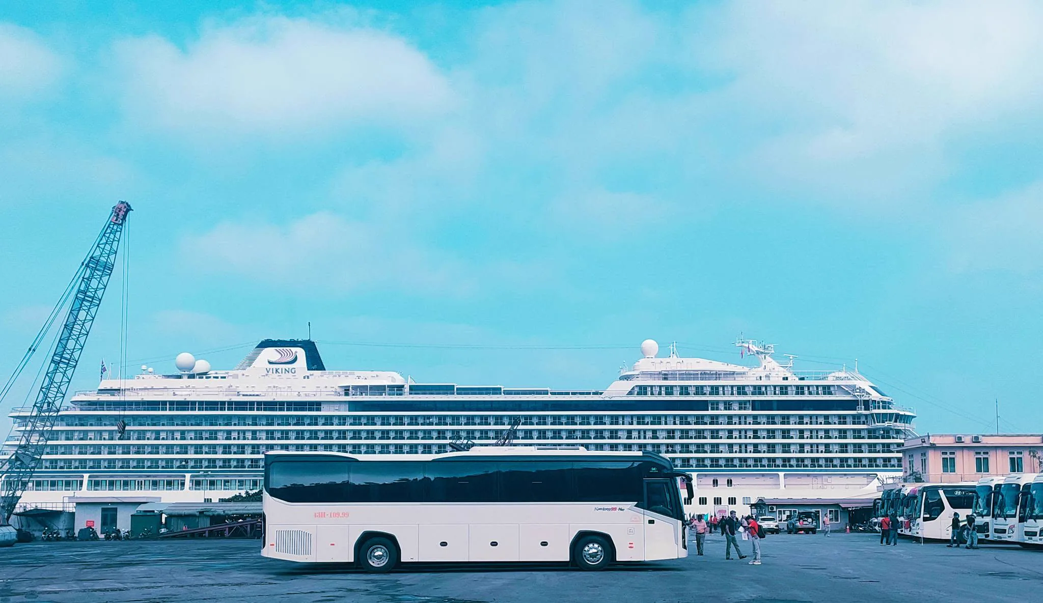 Cảng Chân Mây tour bờ đi thuyền thúng Hội An